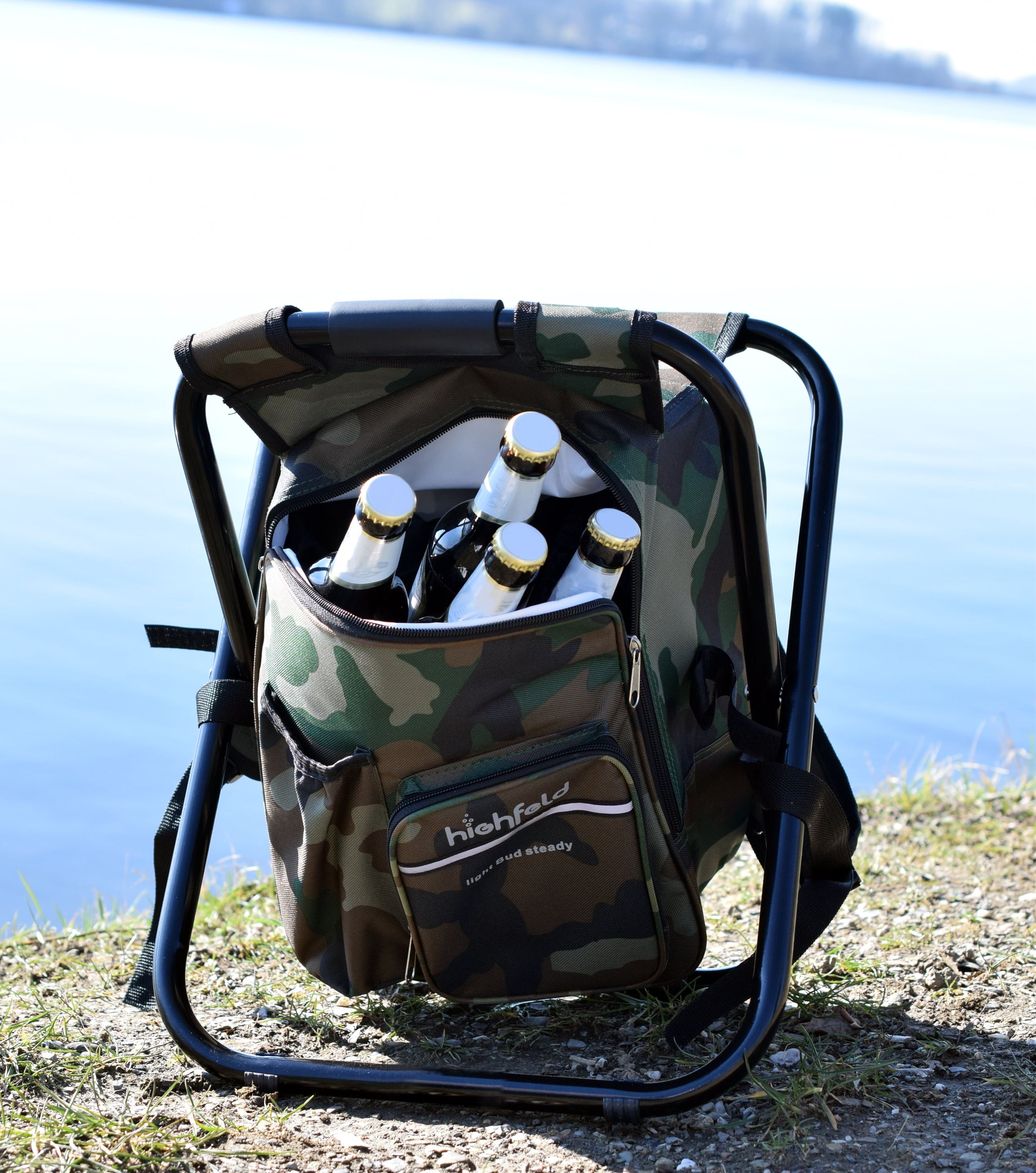 highfeld Camping Stuhl Hocker mit Rucksack camouflage Campinghocker Campingstuhl Rucksackstuhl