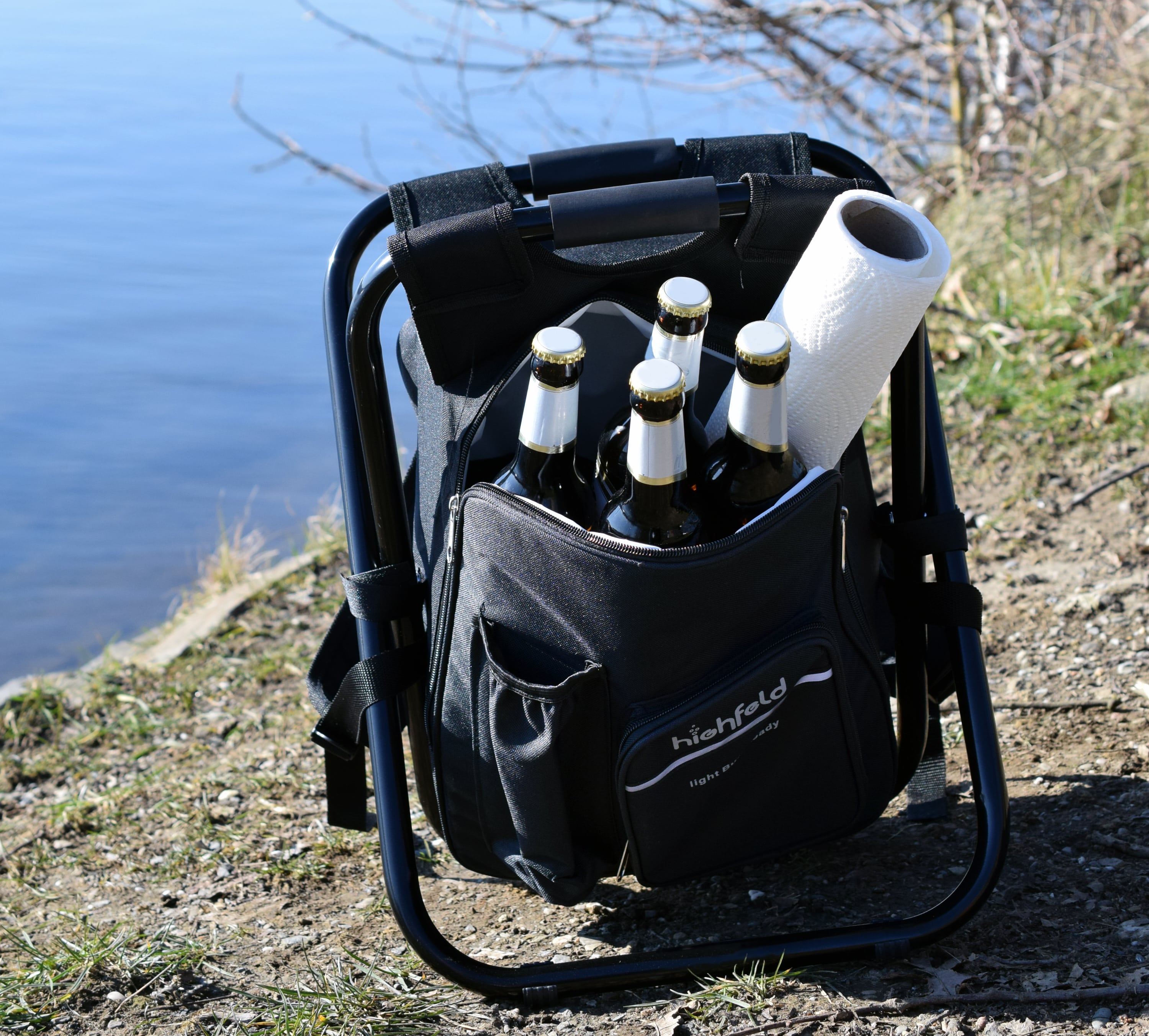 highfeld Camping Stuhl Hocker mit Rucksack black  Campinghocker Campingstuhl Rucksackstuhl